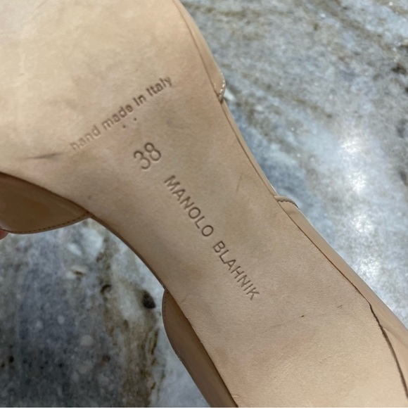 Manolo Blahnik Tayler Patent Leather Heels - Picture 4 of 11